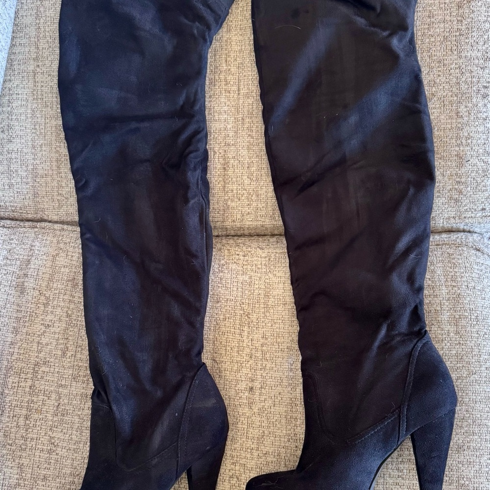 Elegant Black Women's Over-the-Knee Boots
